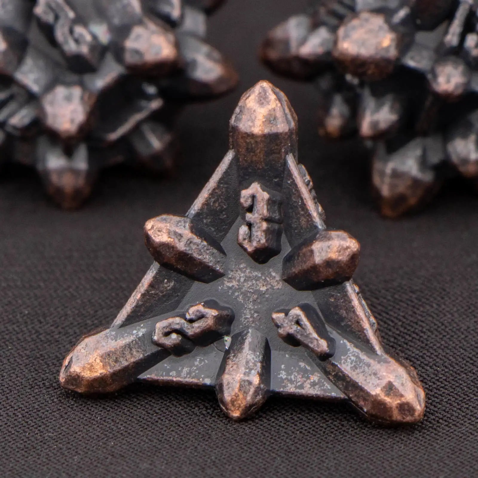 Bullet Dungeon and Dragon DND Metal Dice Set D&D, RPG Polyhedral Role Playing Game D and D D20 D12 D10 D8 D6 D4